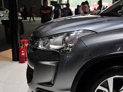 2013款 2.0L 四驱豪华版