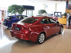 2013款 2.5L 自动 尊贵版