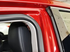 2013款 2.5L 自动 尊贵版