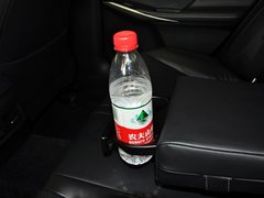 2013款 2.5L 自动 尊贵版
