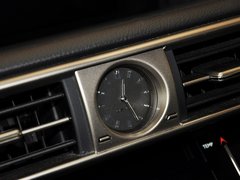 2013款 2.5L 自动 尊贵版