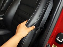 2013款 2.5L 自动 尊贵版