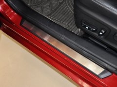 2013款 2.5L 自动 尊贵版