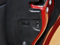 2013款 2.5L 自动 尊贵版