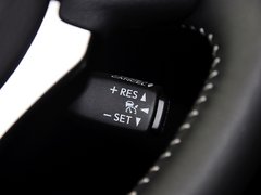 2013款 2.5L 自动 尊贵版
