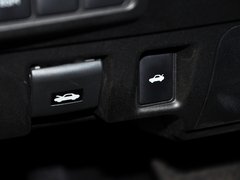 2013款 2.5L 自动 尊贵版