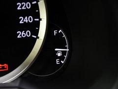2013款 2.5L 自动 尊贵版