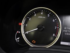 2013款 2.5L 自动 尊贵版