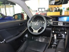 2013款 2.5L 自动 尊贵版