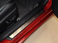 2013款 2.5L 自动 尊贵版