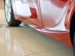 2013款 2.5L 自动 尊贵版