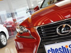 2013款 2.5L 自动 尊贵版
