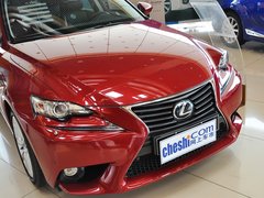 2013款 2.5L 自动 尊贵版