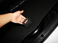 2013款 2.5L 自动 F SPORT
