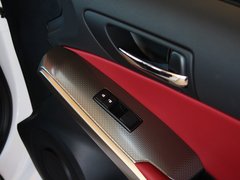 2013款 2.5L 自动 F SPORT