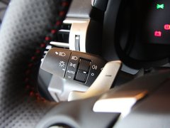 2013款 2.5L 自动 F SPORT