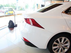 2013款 2.5L 自动 F SPORT