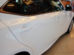 2013款 2.5L 自动 F SPORT