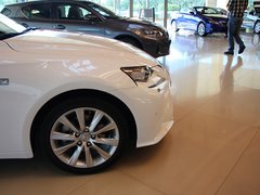 2013款 2.5L 自动 F SPORT