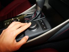 2013款 2.5L 自动 F SPORT