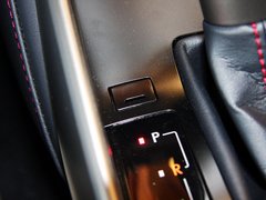 2013款 2.5L 自动 F SPORT