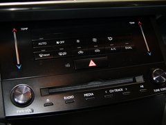 2013款 2.5L 自动 F SPORT
