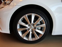 2013款 2.5L 自动 F SPORT