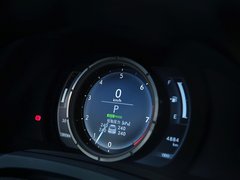 2013款 2.5L 自动 F SPORT