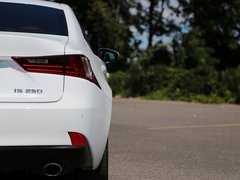 2013款 2.5L 自动 F SPORT