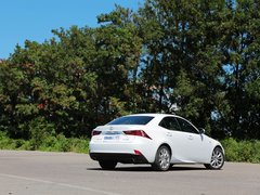 2013款 2.5L 自动 F SPORT