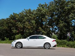 2013款 2.5L 自动 F SPORT