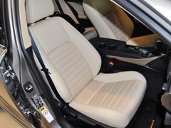 2013款 2.5L 自动 领先版