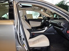 2013款 2.5L 自动 领先版