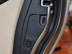 2013款 2.5L 自动 领先版