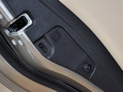 2013款 2.5L 自动 领先版