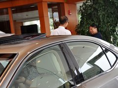 2013款 2.5L 自动 领先版