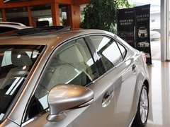 2013款 2.5L 自动 领先版