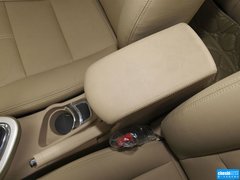 2013款 1.5L 手动 豪华型
