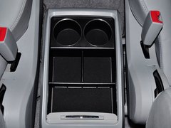 2013款 2.0T 自动 商务型 7座
