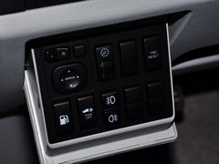 2013款 2.0T 自动 商务型 7座