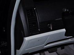 2013款 2.0T 自动 商务型 7座