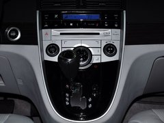2013款 2.0T 自动 商务型 7座