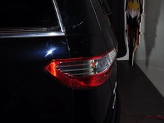 2013款 2.0T 自动 商务型 7座