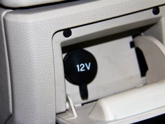 2013款 2.4L 手动 四驱特装版 5座