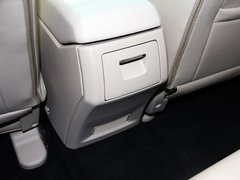 2013款 2.4L 手动 四驱特装版 5座