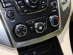 2013款 2.4L 手动 四驱特装版 5座