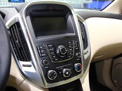 2013款 2.4L 手动 四驱特装版 5座