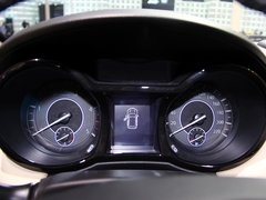 2013款 2.4L 手动 四驱特装版 5座