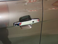2013款 2.4L 手动 四驱特装版 5座