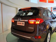 2013款 2.4L 手动 四驱特装版 5座